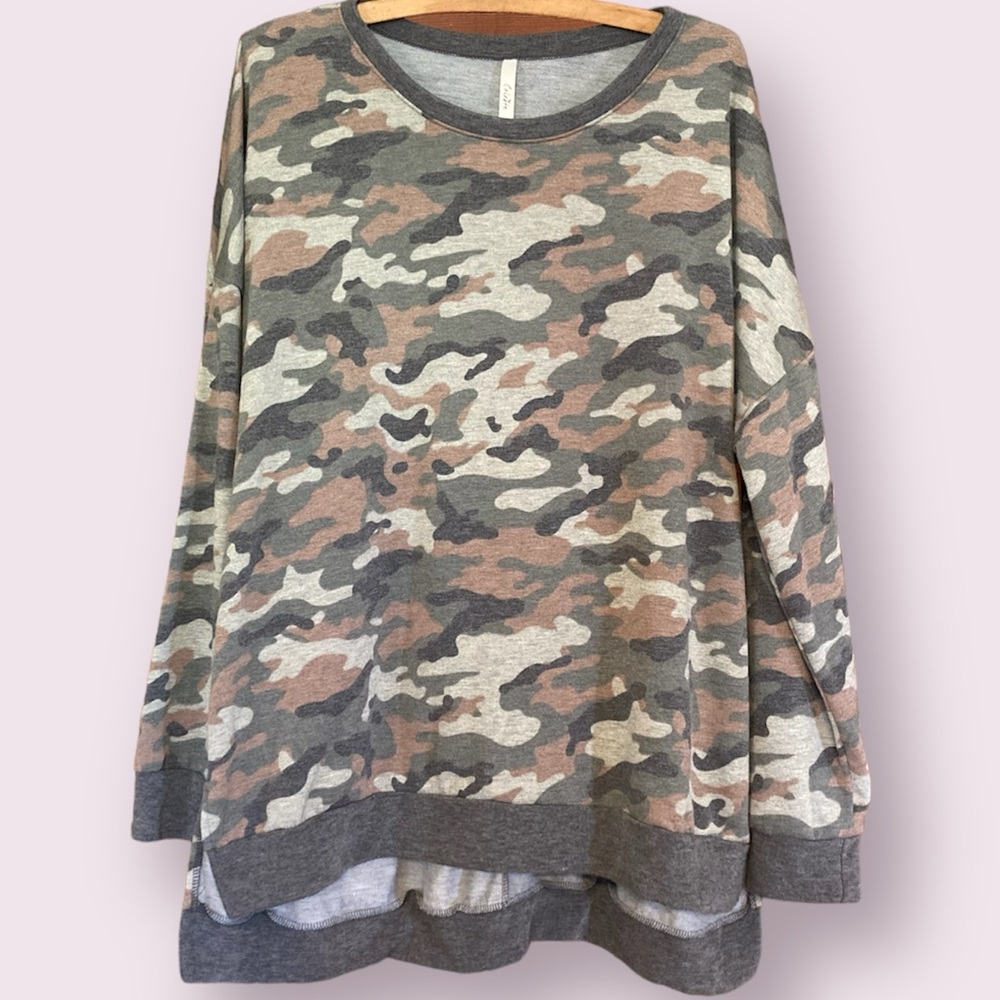 Celeste Lightweight Sweater - Camouflage Print - Long Sleeve